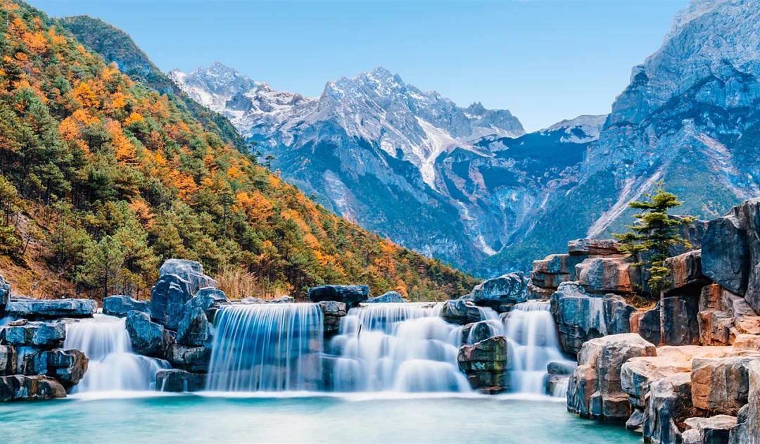 穿越中國(guó)最美高原牧場(chǎng)體驗(yàn)  你會(huì)獲得超乎想象的樂(lè)趣